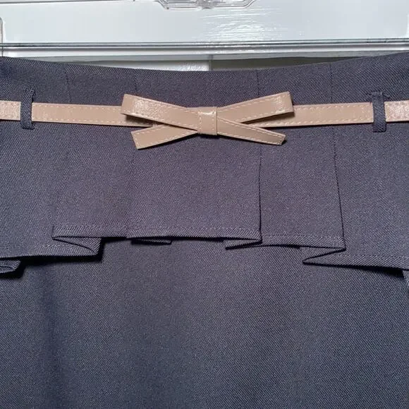 The Limited‎ belted pencil skirt - Picture 2 of 11